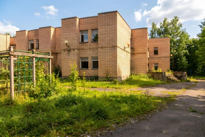 Имущественный комплекс под базу отдыха, детский лагерь по адресу: Московская область, сельское поселение Ершовское, в районе деревни Анашкино, ДОЛ им. Гайдара